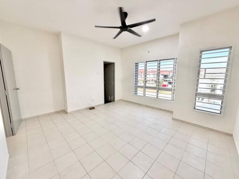 Rumah Teres untuk Dijual di Port Dickson (Negeri Sembilan) - Noor Hidayah Mohamad Noor - Living Room - PropertyGuru.com.my
