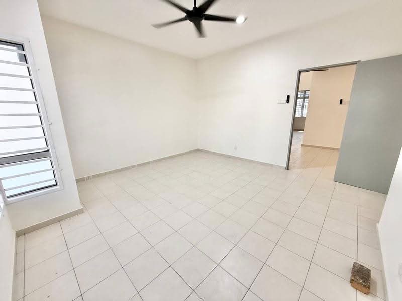 Rumah Teres untuk Dijual di Port Dickson (Negeri Sembilan) - Noor Hidayah Mohamad Noor - Living Room - PropertyGuru.com.my