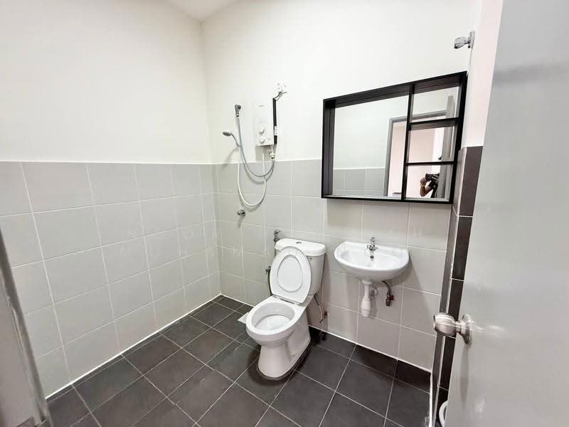 Rumah Teres untuk Dijual di Port Dickson (Negeri Sembilan) - Noor Hidayah Mohamad Noor - Bathroom - PropertyGuru.com.my