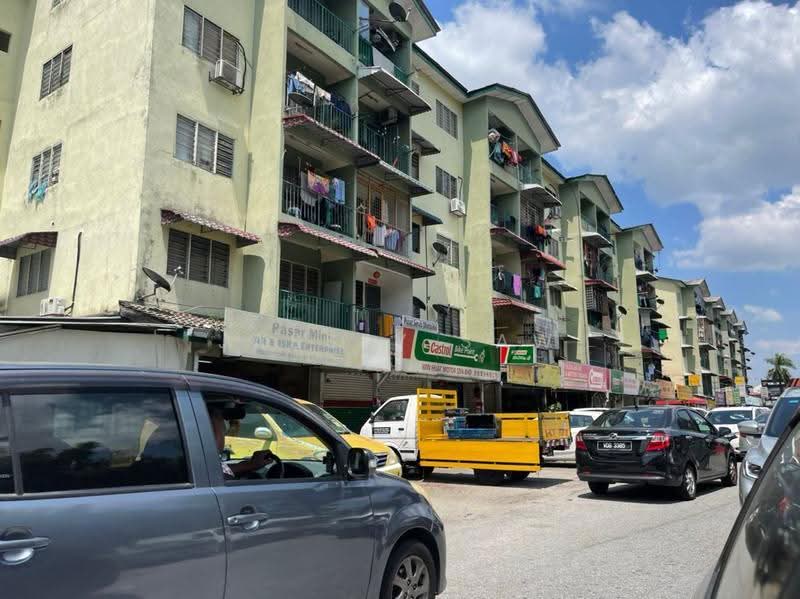 Rumah Flat untuk Dijual di Taman Kinrara Seksyen 1 - Jassey Saw - Exterior - PropertyGuru.com.my