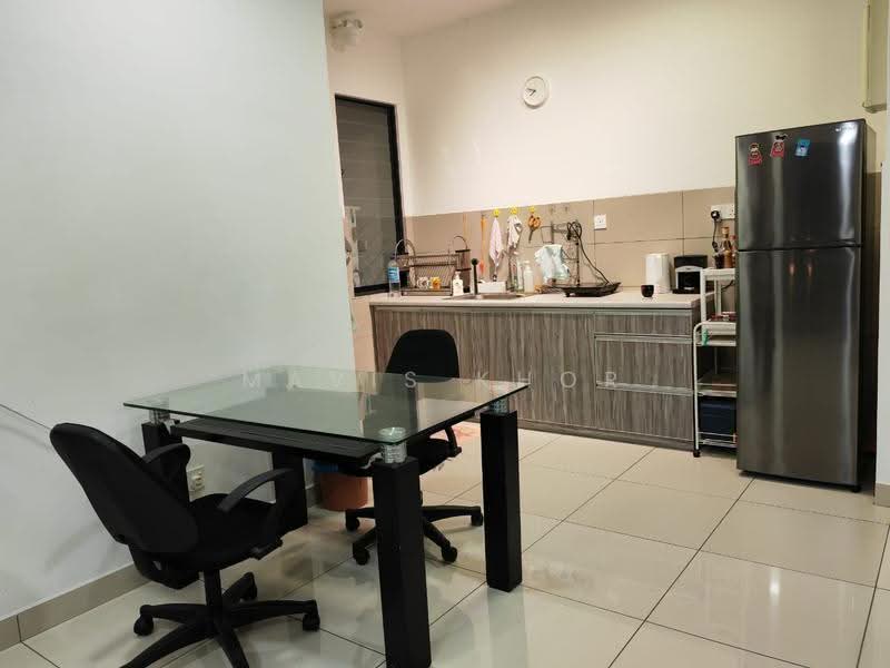 Kediaman Servis untuk Dijual di Woodsbury Suites - Mavis Khor - Kitchen - PropertyGuru.com.my