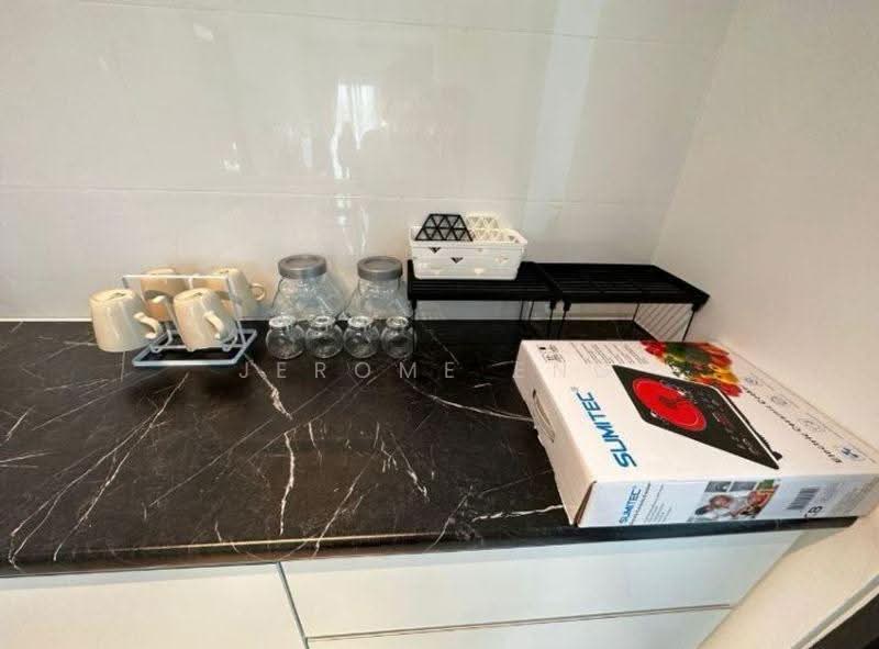 Kondominium untuk Disewa di Queens Residences Q2 @ Queens Waterfront - Jerome Eng - Kitchen - PropertyGuru.com.my
