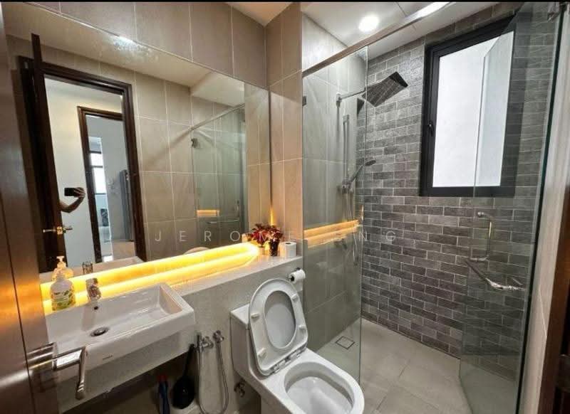 Kondominium untuk Disewa di Queens Residences Q2 @ Queens Waterfront - Jerome Eng - Bathroom - PropertyGuru.com.my