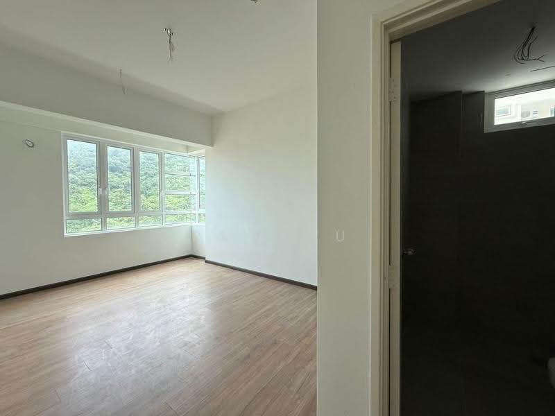 Kondominium untuk Dijual di Starhill Luxury Residence - Rain Yu - Master Bedroom Level 1 - PropertyGuru.com.my