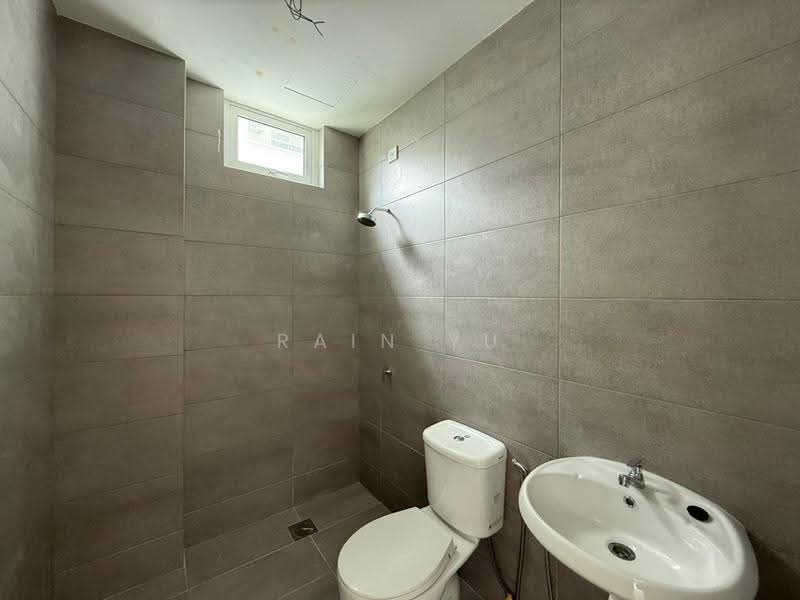 Kondominium untuk Dijual di Starhill Luxury Residence - Rain Yu - Bathroom - PropertyGuru.com.my