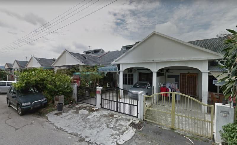 1-storey Terraced House for Sale in Kelana Jaya (Petaling Jaya) - Jassey Saw - Exterior - PropertyGuru.com.my