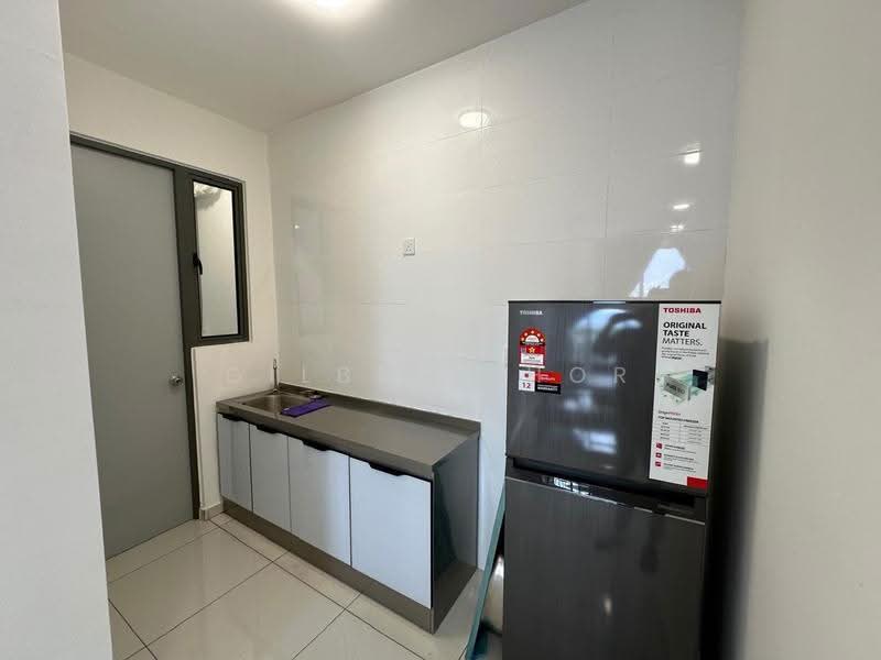 Service Residence for Rent at Kenwingston Platz - Gilbert Hor - Kitchen - PropertyGuru.com.my