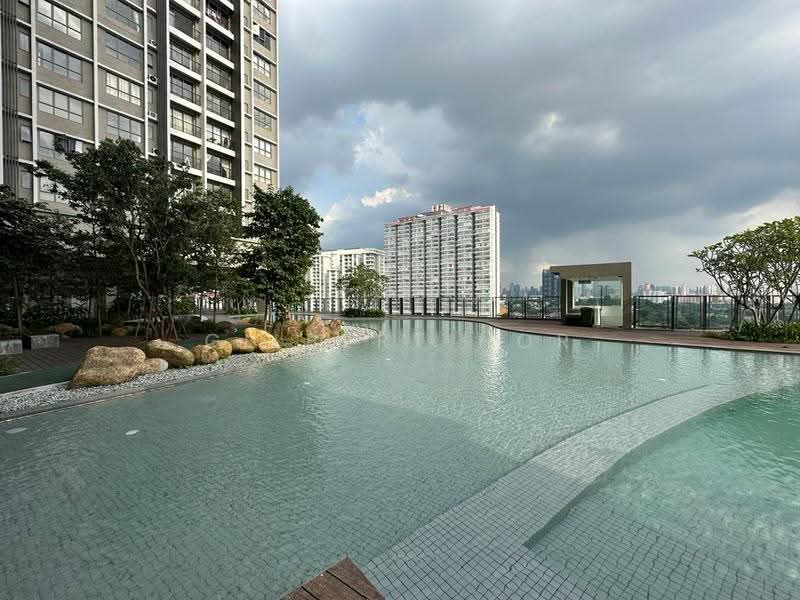 Service Residence for Rent at Kenwingston Platz - Gilbert Hor - Exterior - PropertyGuru.com.my