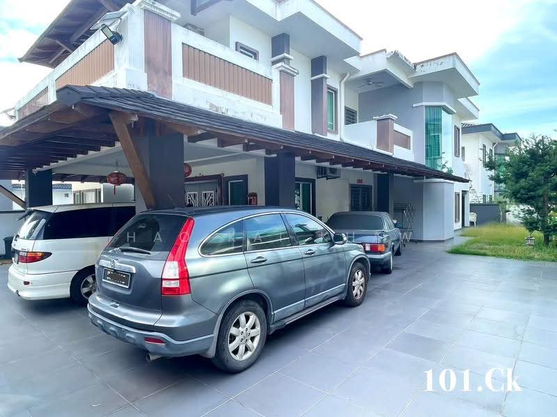 Rumah Berkembar untuk Dijual di Banting (Banting) - Hao Kai Khaw - Exterior - PropertyGuru.com.my