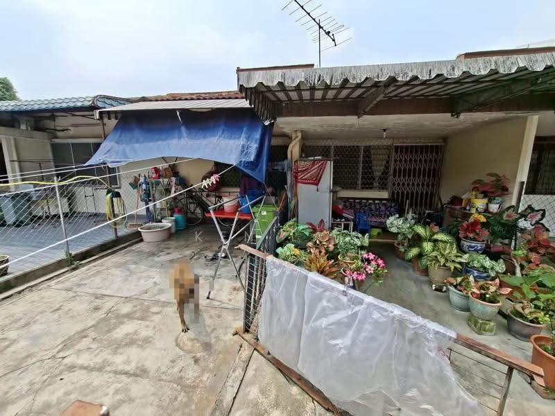 1-storey Terraced House for Sale in Taman Kok Lian (Jalan Kuching) - Ken Lai - Exterior - PropertyGuru.com.my