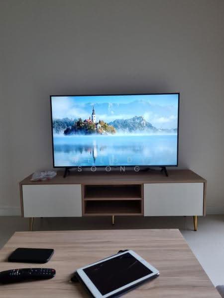 Kediaman Servis untuk Disewa di Sunway Velocity TWO - Melody Soong - Living Room - PropertyGuru.com.my