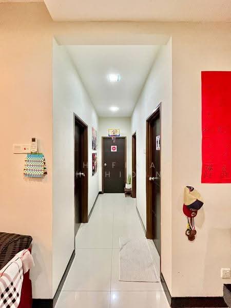 Apartment for Sale at Desa Idaman Residences - Shafika Shahidin - Corridor - PropertyGuru.com.my