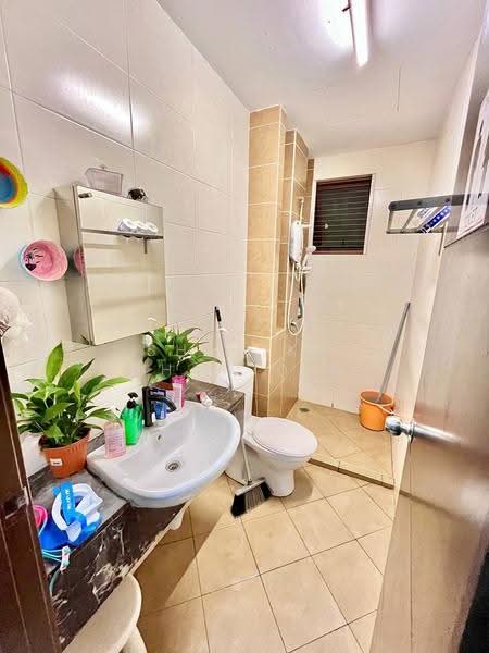 Apartment for Sale at Desa Idaman Residences - Shafika Shahidin - Bathroom - PropertyGuru.com.my