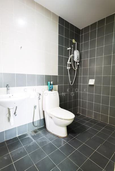 Service Residence for Rent at Koi Kinrara - Chow Kok Toong - Bathroom - PropertyGuru.com.my