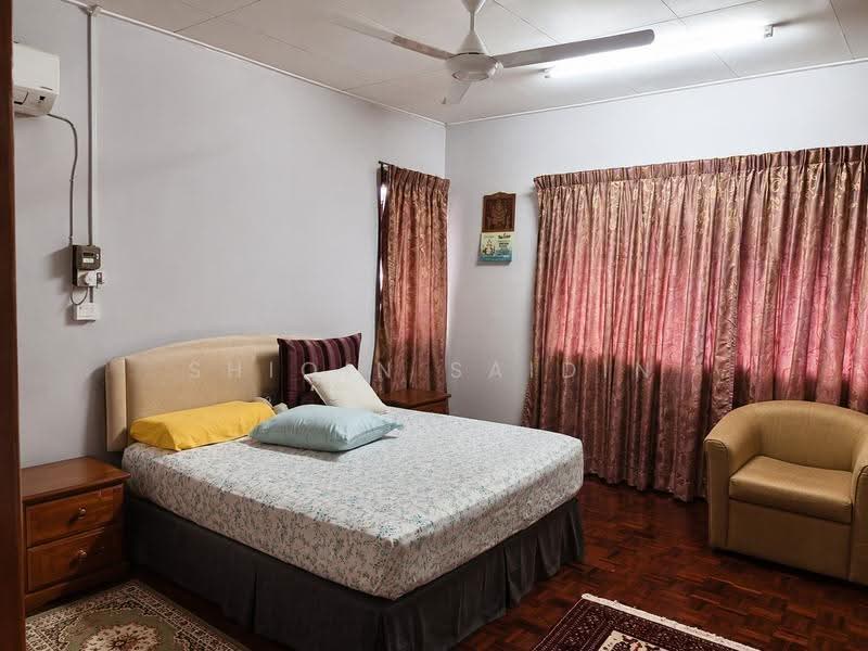 Bungalow House untuk Dijual di Bukit Damansara (Damansara Heights) - Shiqin Saidin - Bedroom - PropertyGuru.com.my