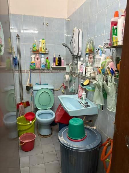Townhouse for Sale in Ampang (Kuala Lumpur) - Alice Tan - Bathroom - PropertyGuru.com.my
