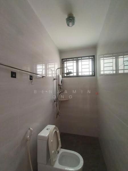 Rumah Teres 1-Tingkat untuk Disewa di Taman Puteri Wangsa (Ulu Tiram) - Benjamin Ong - Bathroom - PropertyGuru.com.my