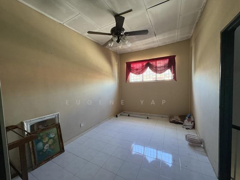 Rumah Teres 2.5-Tingkat untuk Dijual di Seri Kembangan (Selangor) - Eugene Yap - PropertyGuru.com.my