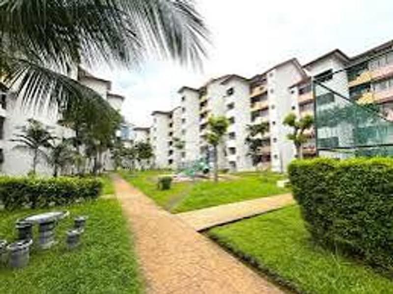 Kondominium untuk Dijual di Anjung Villa - Mr. Chew - Exterior - PropertyGuru.com.my