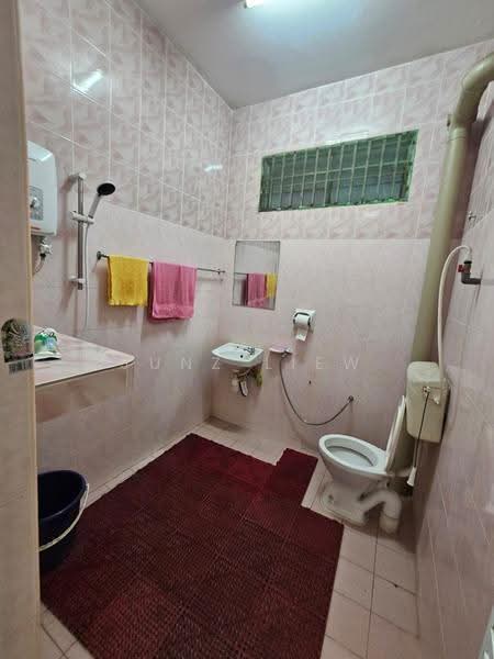 Rumah Teres 2-Tingkat untuk Dijual di Taman Sri Pulai Perdana (Skudai) - Junz Liew - Bathroom - PropertyGuru.com.my
