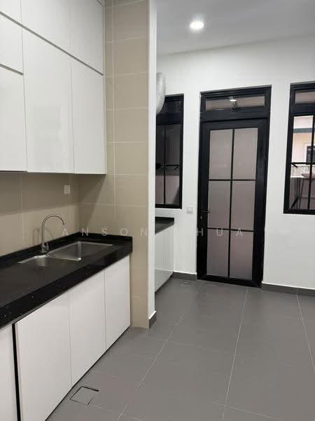 Rumah Teres untuk Disewa di Johor Bahru (Johor) - Anson Chua - Kitchen - PropertyGuru.com.my