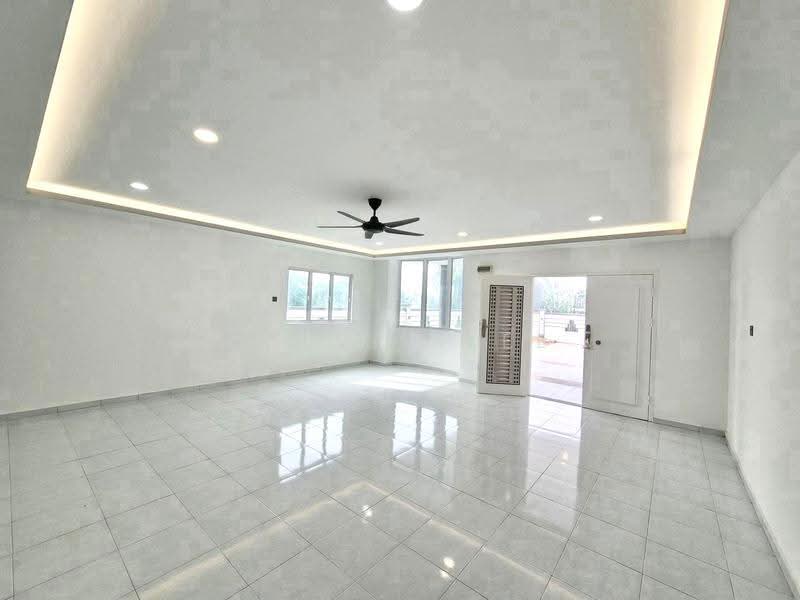 Rumah Teres 2.5-Tingkat untuk Dijual di Kangkar Pulai (Skudai) - Calvin Lee - PropertyGuru.com.my