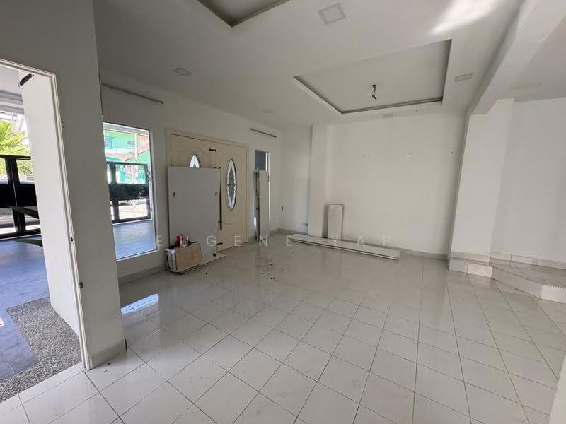Semi-Detached House for Sale in Balakong (Selangor) - Eugene Yap - PropertyGuru.com.my