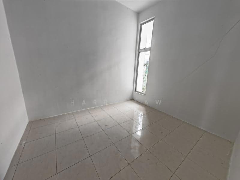 Terraced House for Sale in Scientex Bandar Jasin (Jasin) - Harry Law - Interior - PropertyGuru.com.my