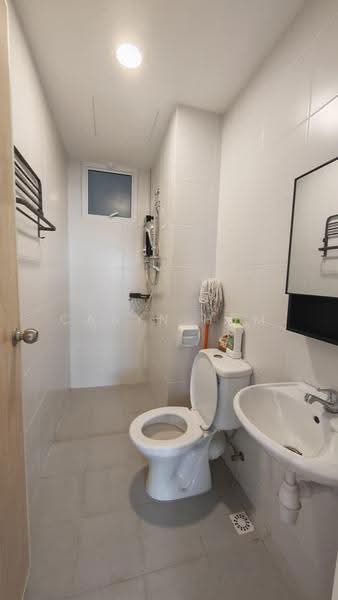 Condominium for Rent at Ideal Residency - Caryn Hum - Bathroom - PropertyGuru.com.my