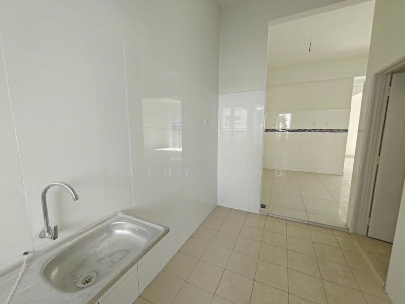 Rumah Teres 2-Tingkat untuk Dijual di Shah Alam (Selangor) - Kathy Pong - Kitchen - PropertyGuru.com.my