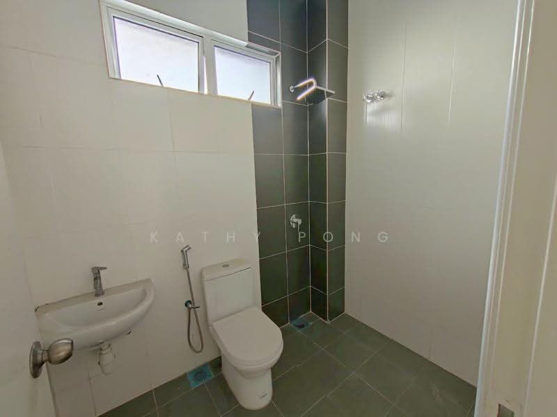 Rumah Teres 2-Tingkat untuk Dijual di Shah Alam (Selangor) - Kathy Pong - Bathroom - PropertyGuru.com.my