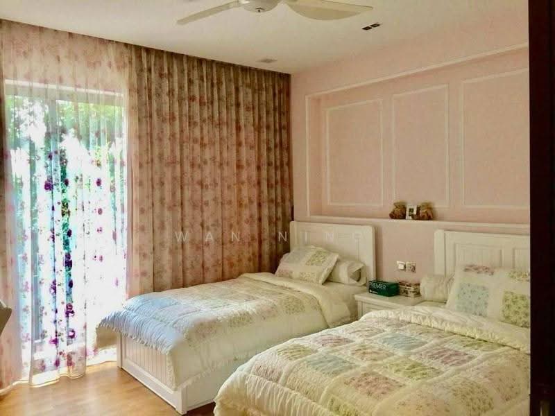Pangsapuri untuk Dijual di Molek Pine 3 - Wan Ning - PropertyGuru.com.my