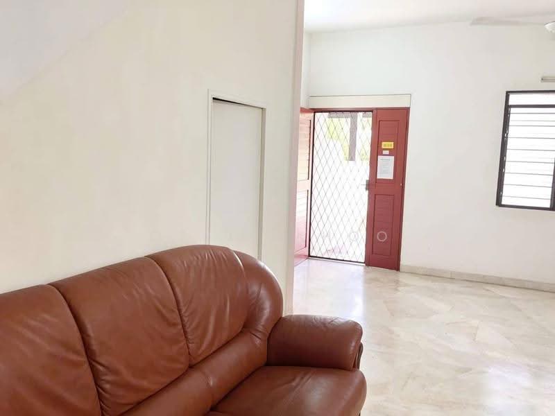 2-storey Terraced House for Sale in Pengkalan Pegoh (Ipoh) - Qazin Khoo - Living Room - PropertyGuru.com.my