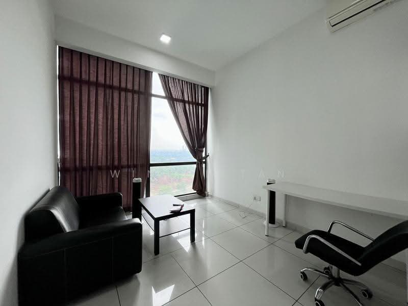Kediaman Servis untuk Dijual di Wave @ Marina Cove - Winson Tan - Living Room - PropertyGuru.com.my