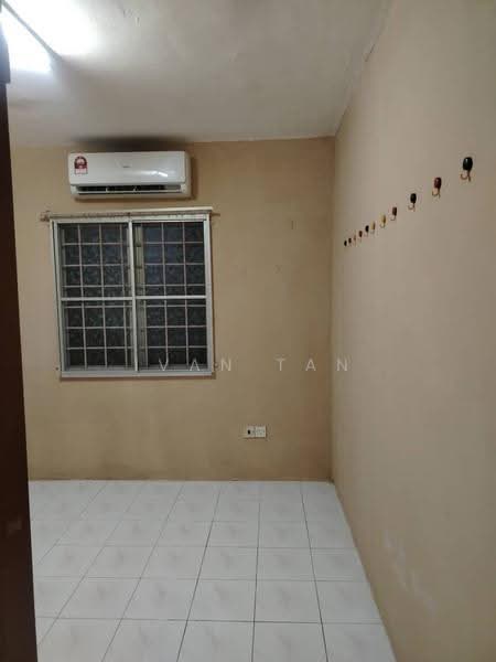Apartment for Sale at saujana apartment - Ivan Tan - Interior - PropertyGuru.com.my
