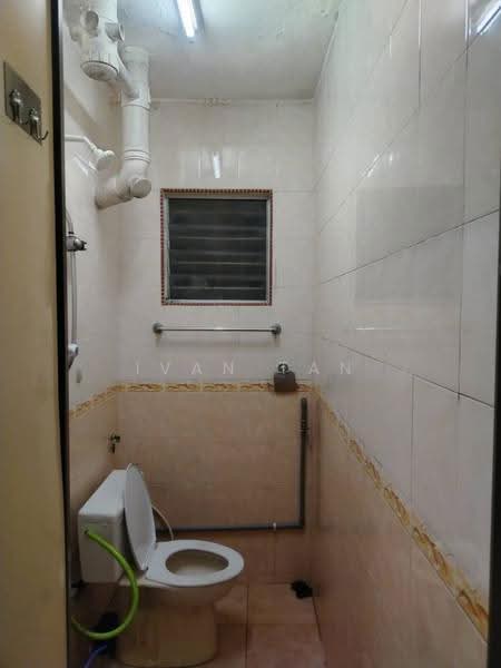 Apartment for Sale at saujana apartment - Ivan Tan - Bathroom - PropertyGuru.com.my