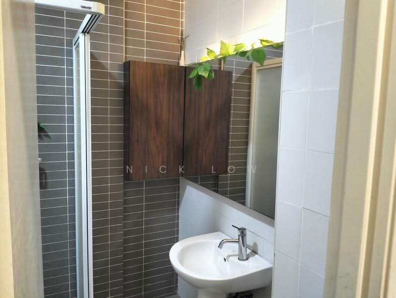 Service Residence for Rent at Palazio - Nick Low - Bathroom - PropertyGuru.com.my