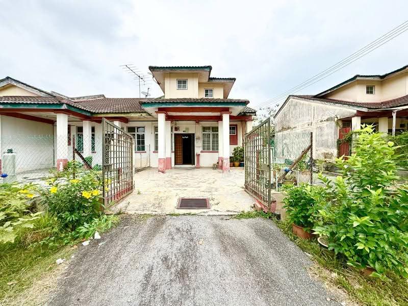 2-storey Terraced House for Sale in Taman Semenyih Indah (Semenyih) - Minhag @ Min - PropertyGuru.com.my