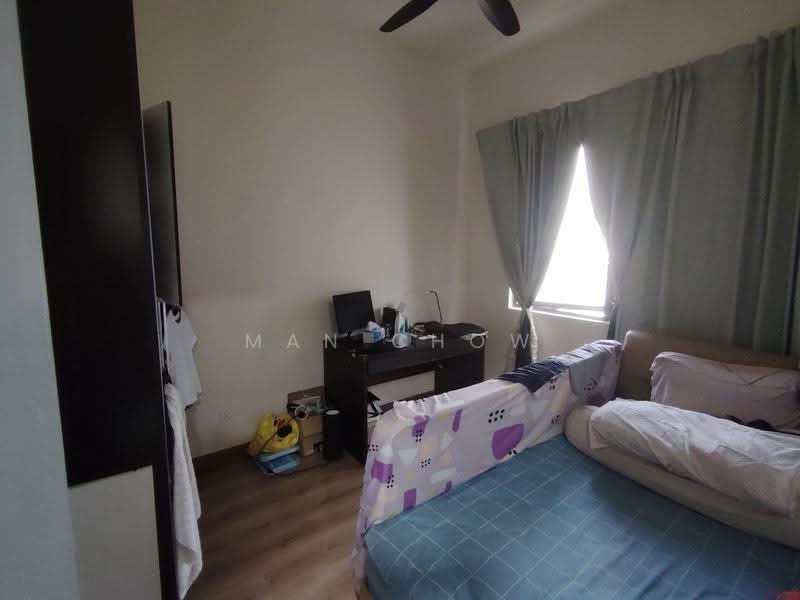 Service Residence for Sale at 8th & Stellar - MAN CHOW - PropertyGuru.com.my