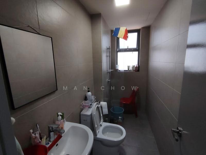 Service Residence for Sale at 8th & Stellar - MAN CHOW - PropertyGuru.com.my