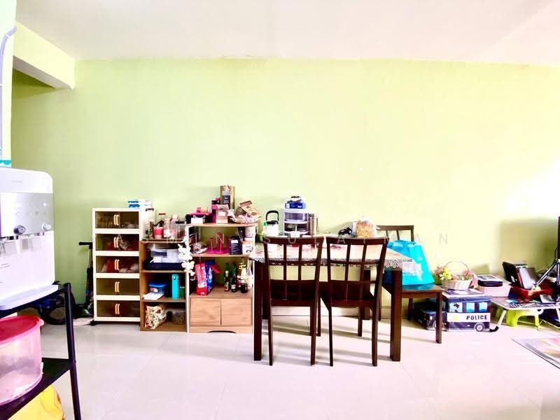 Pangsapuri untuk Dijual di Cendana Apartment - Yasmin Sulaiman - Dining Room - PropertyGuru.com.my