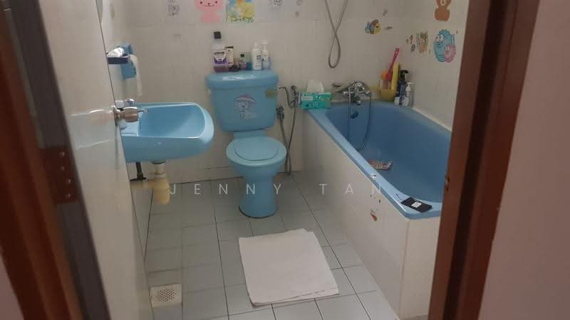 Rumah Berkembar untuk Dijual di Ampang (Selangor) - Jenny Tan - Bathroom - PropertyGuru.com.my