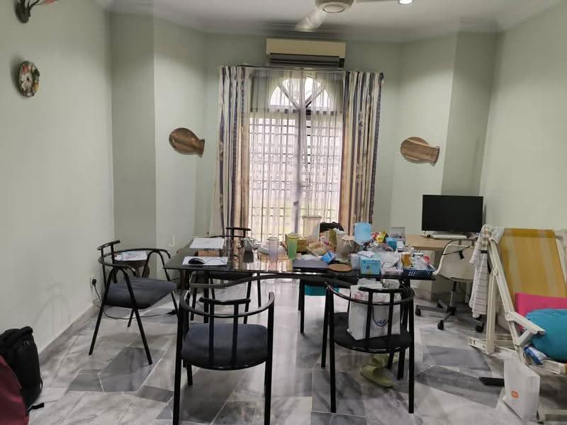 Rumah Berkembar untuk Dijual di Ampang (Selangor) - Jenny Tan - Dining Room - PropertyGuru.com.my