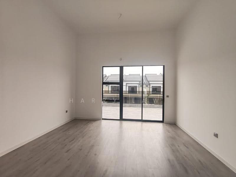 2-storey Terraced House for Sale in Bukit Beruang (Bukit Baru) - Harry Law - Living Room - PropertyGuru.com.my