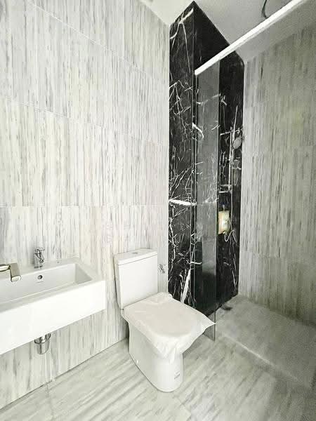 Bungalow House for Sale in Taman Melawati (Ulu Kelang) - Shiqin Saidin - Bathroom - PropertyGuru.com.my