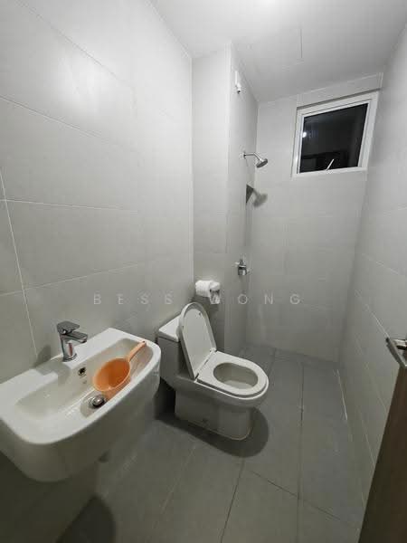 Service Residence for Sale at TRELLIS RESIDENCES - Bess Wong - Bathroom - PropertyGuru.com.my