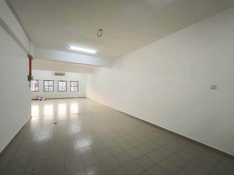 Office for Rent in Bandar Indahpura (Kulai) - Nick Low - Interior - PropertyGuru.com.my