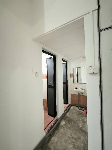 Office for Rent in Bandar Indahpura (Kulai) - Nick Low - Bathroom - PropertyGuru.com.my