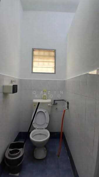 Rumah Teres 1-Tingkat untuk Dijual di Kelebang (Ipoh) - Qazin Khoo - Bathroom - PropertyGuru.com.my