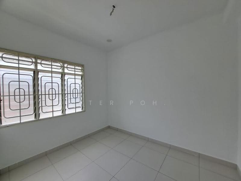Rumah Teres 1-Tingkat untuk Dijual di Taman Rasah Jaya (Rasah) - Ester Poh. - Interior - PropertyGuru.com.my